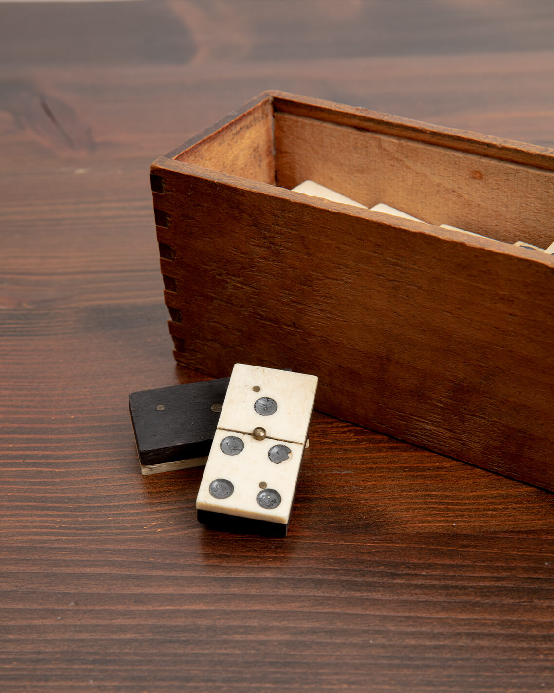 Domino en bois double neuf - Artisans du Jura